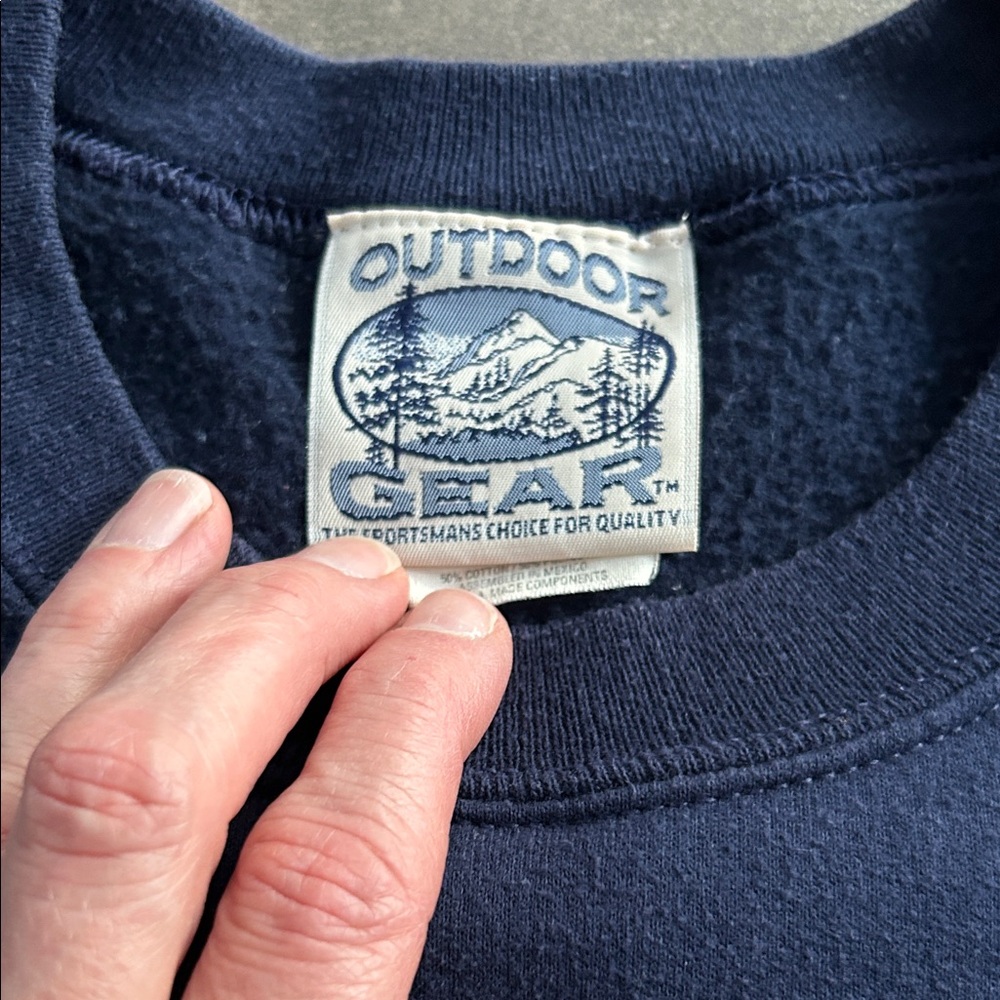 Blue Wolf Design sweatshirt - Picture 3 of 7